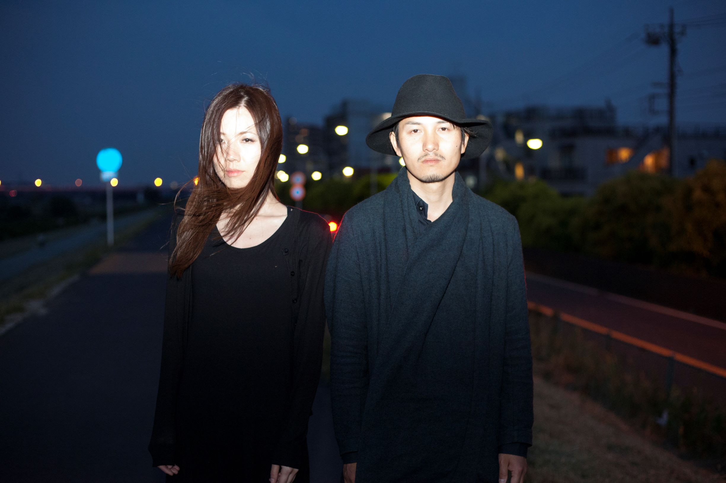 土手と夫婦と幽霊